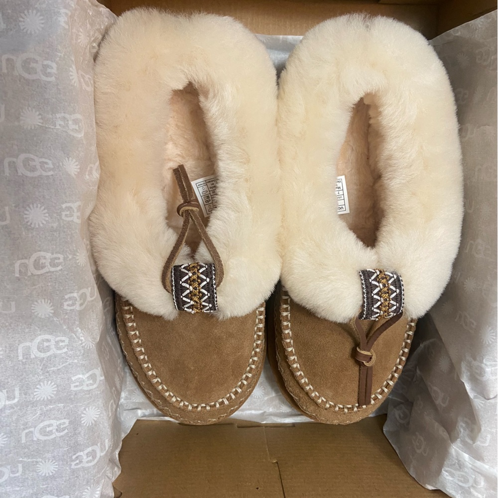 UGG Tasman Alpine Slipper | Chestnut | Women’s Size 7 | New w/ Box